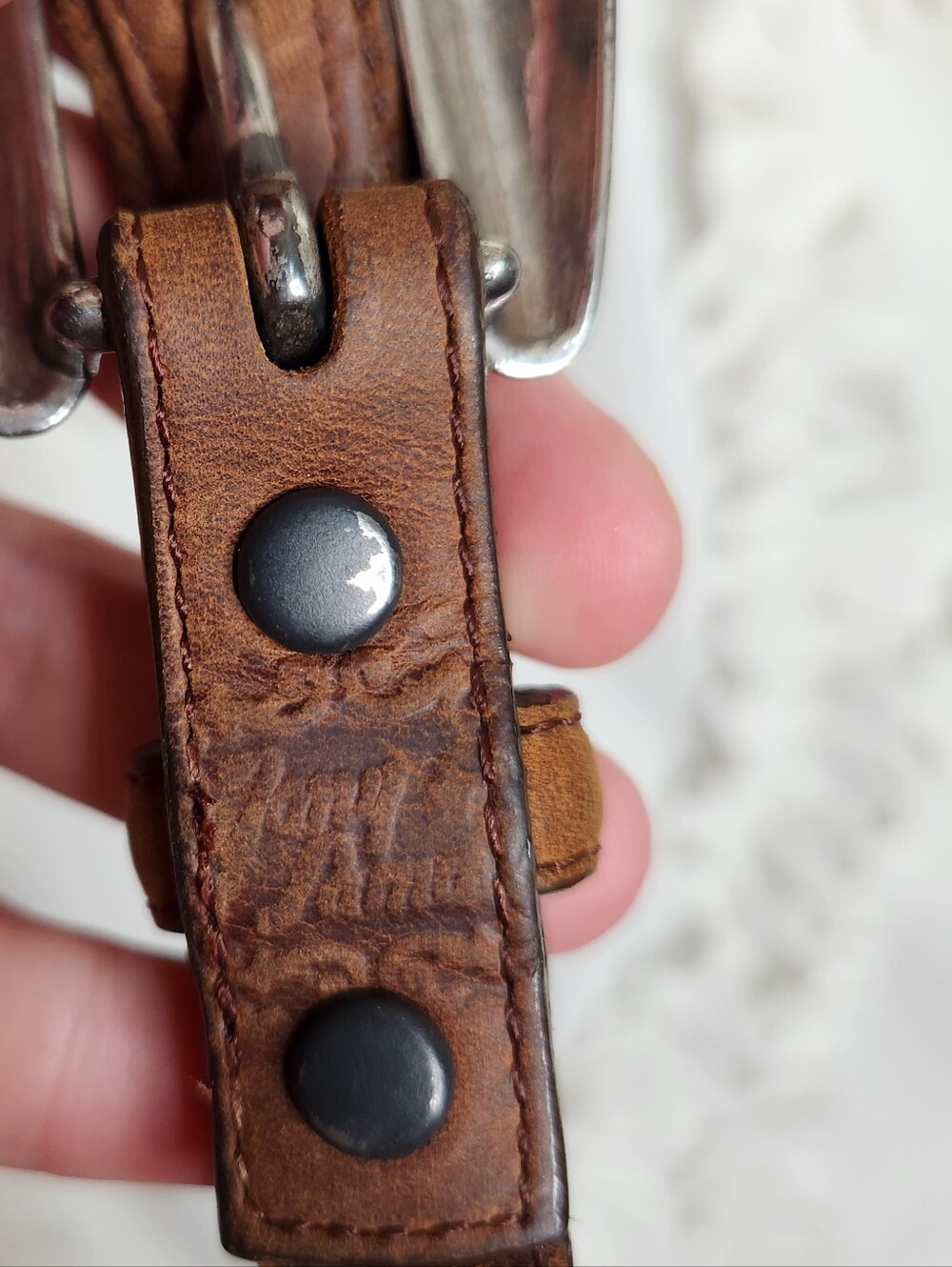 Tony Lama Western Belt Scalloped Concho Belt Sz 32 - Picture 4 of 7